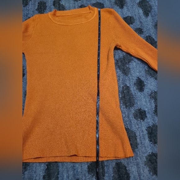 Orange Ribbed Long Sleeve Tee sz S - Picture 8 of 8